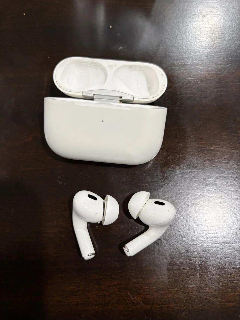 Apple AirPods Pro 3 in White